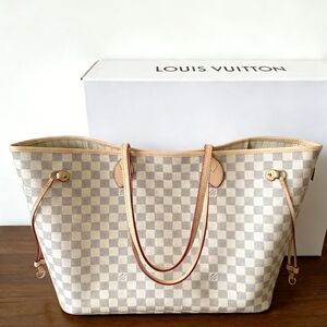 Louis Vuitton Neverfull Beige Lining Bag
